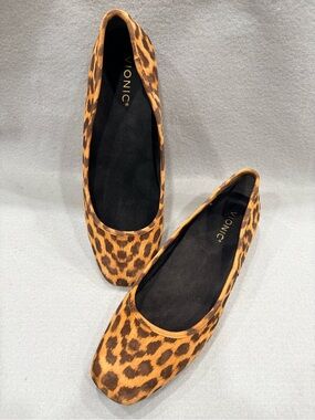 VIONIC Orinda Skimmers Orthotic Leopard Ballet Flats Sz 9.5